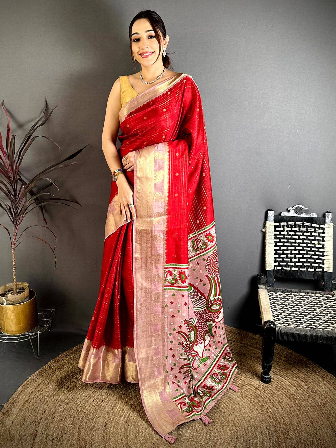 Red Kalamkari Pallu Gadwal Saree