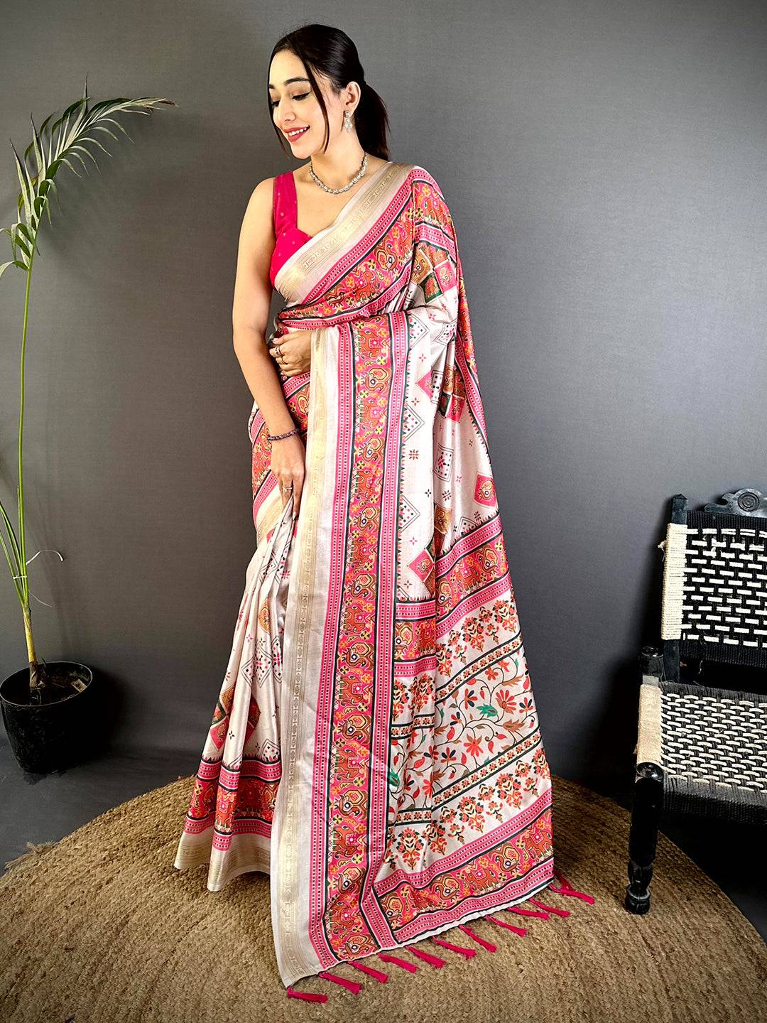 Majestic Kashmiri Print Soft Silk Saree