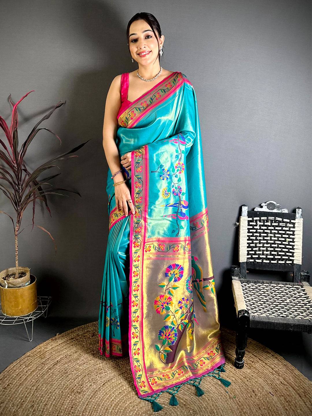 Artistic Minakari Paithani Tissue Saree