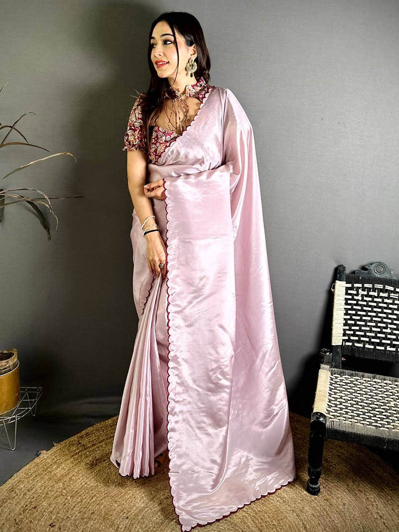 Artisan Contrast Printed Blouse Silk Saree
