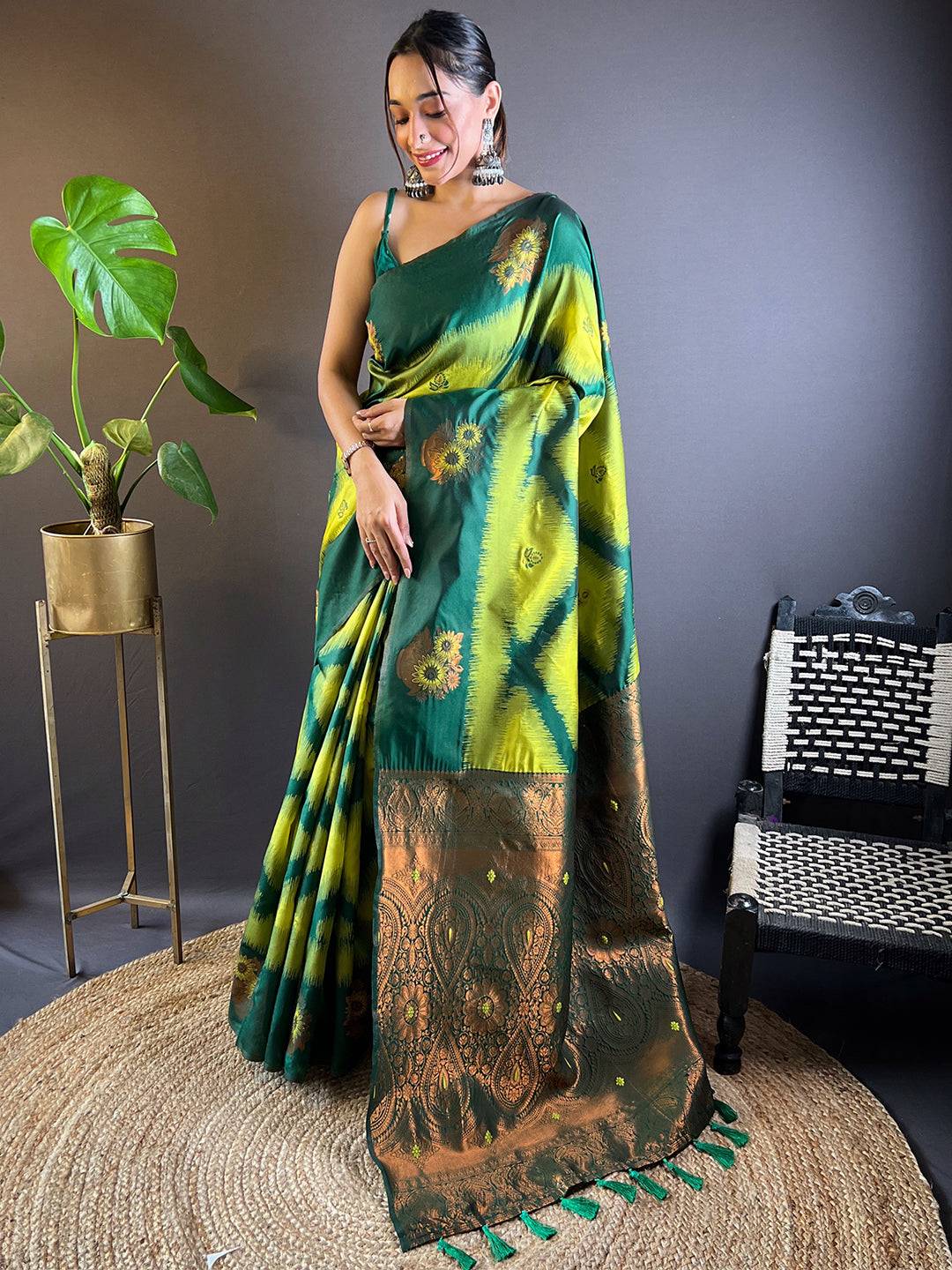 Full view of Green Tussar Silk Ikkat Weaving Saree