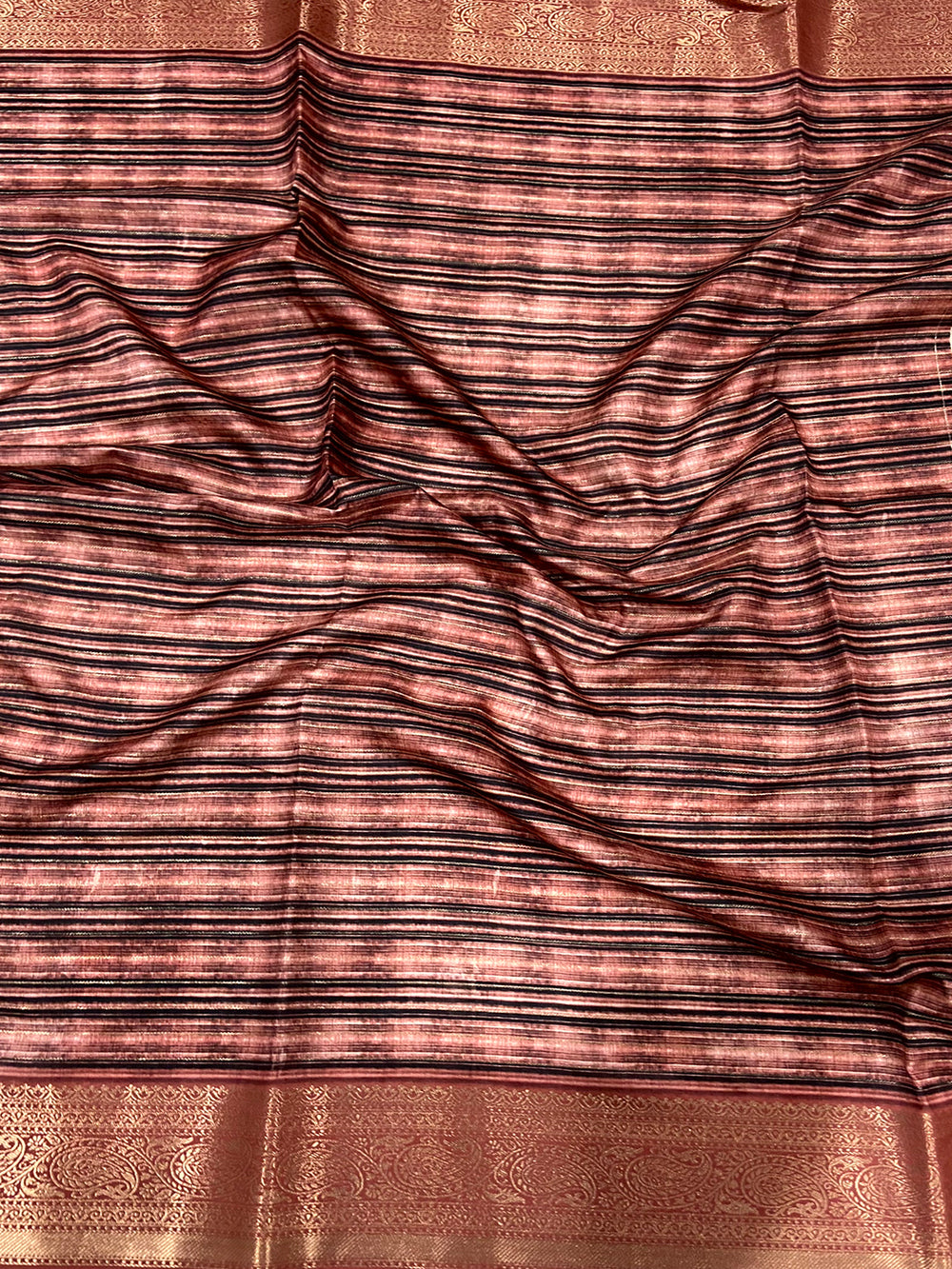 Pink Freehand Design Gadwal Saree