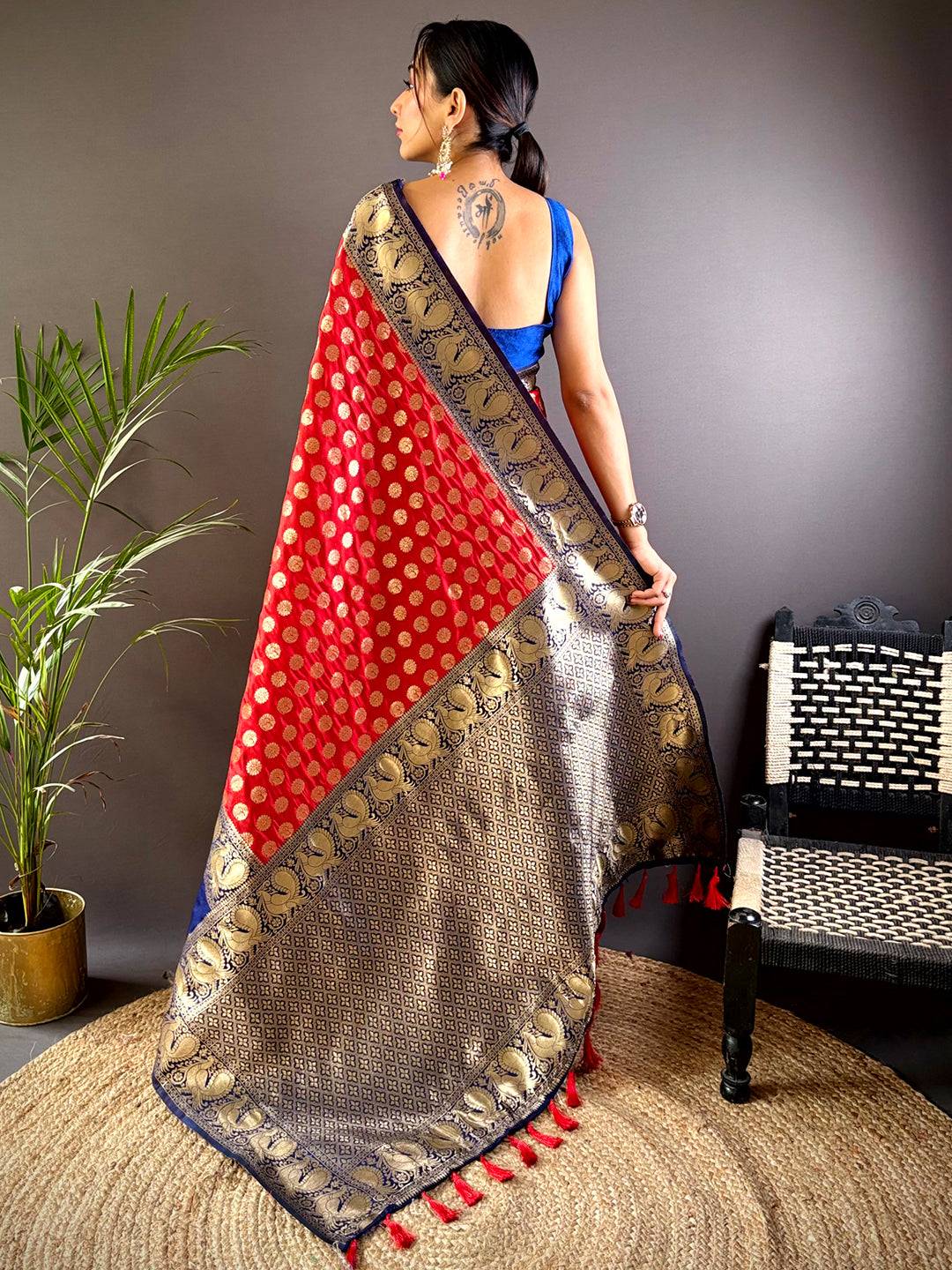 Red Banarasi Silk Saree With Pattu Zari Border
