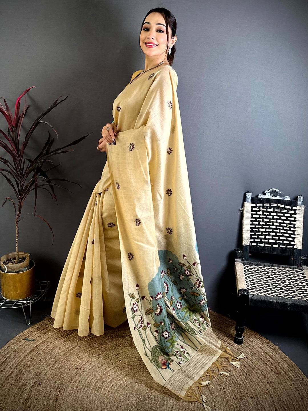 Minakari Weave Munga Cotton Saree