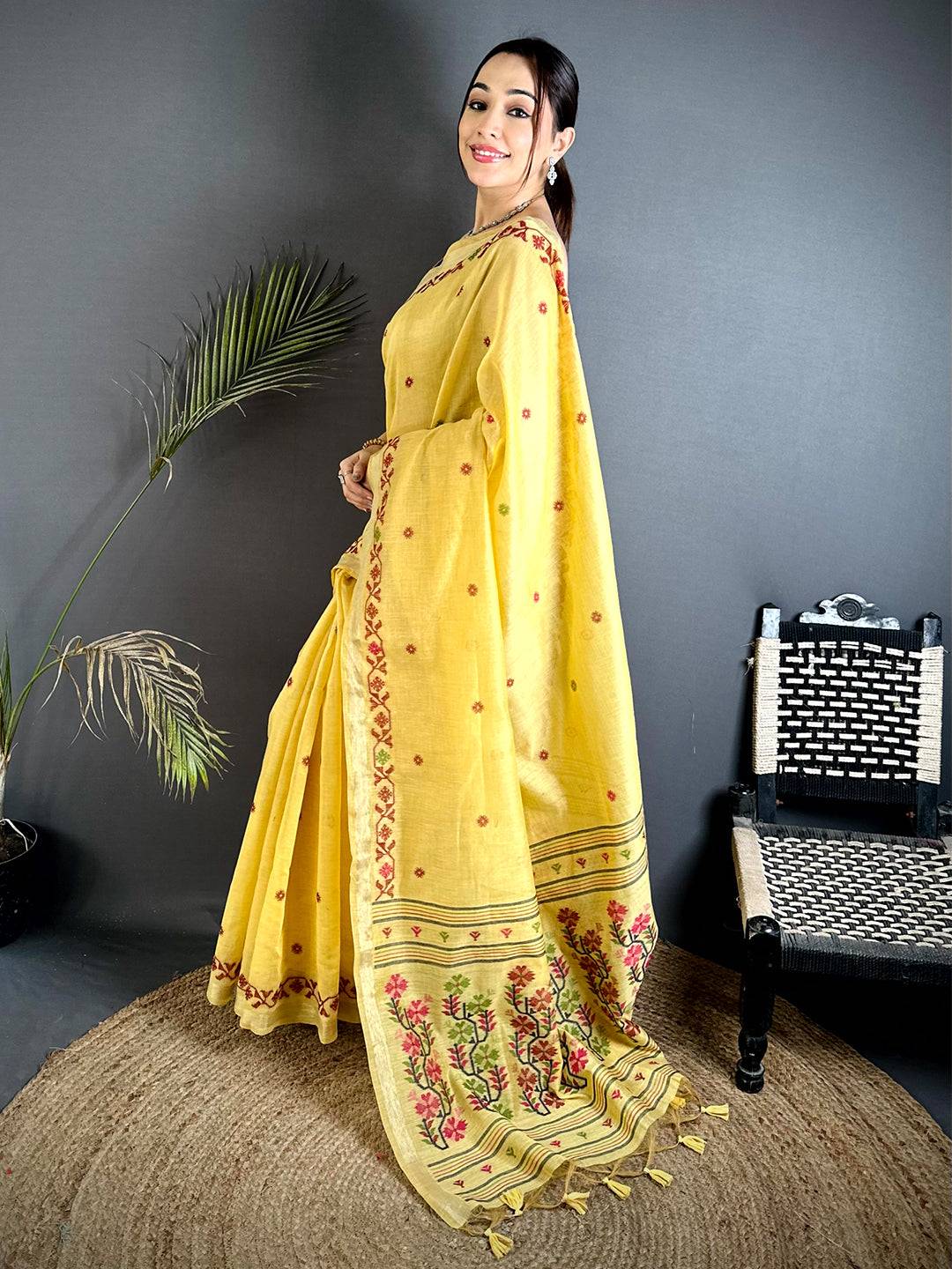 Classic Handloom Jamdani Linen Saree