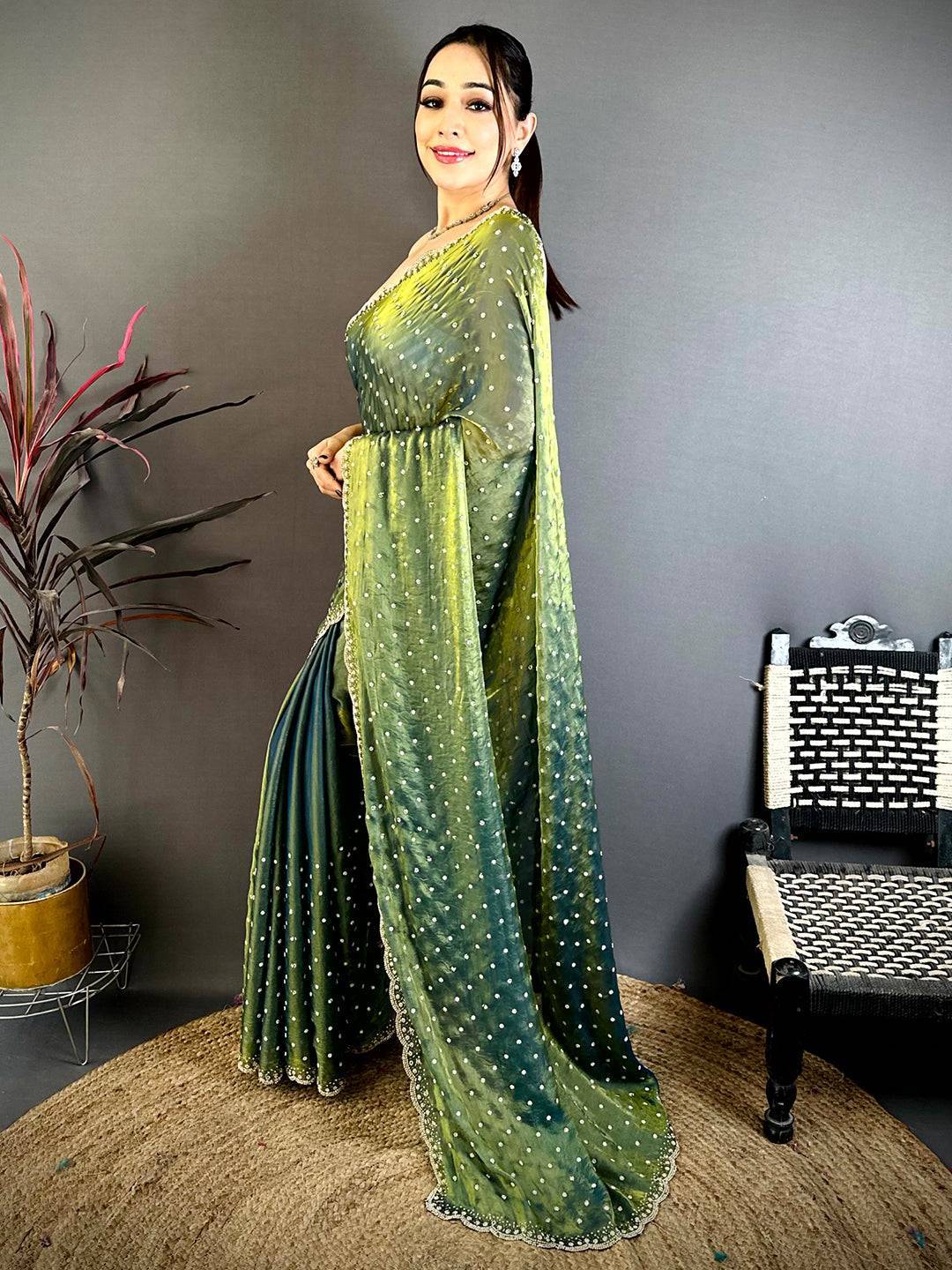 Royal Pearl Zircon Embellished Saree
