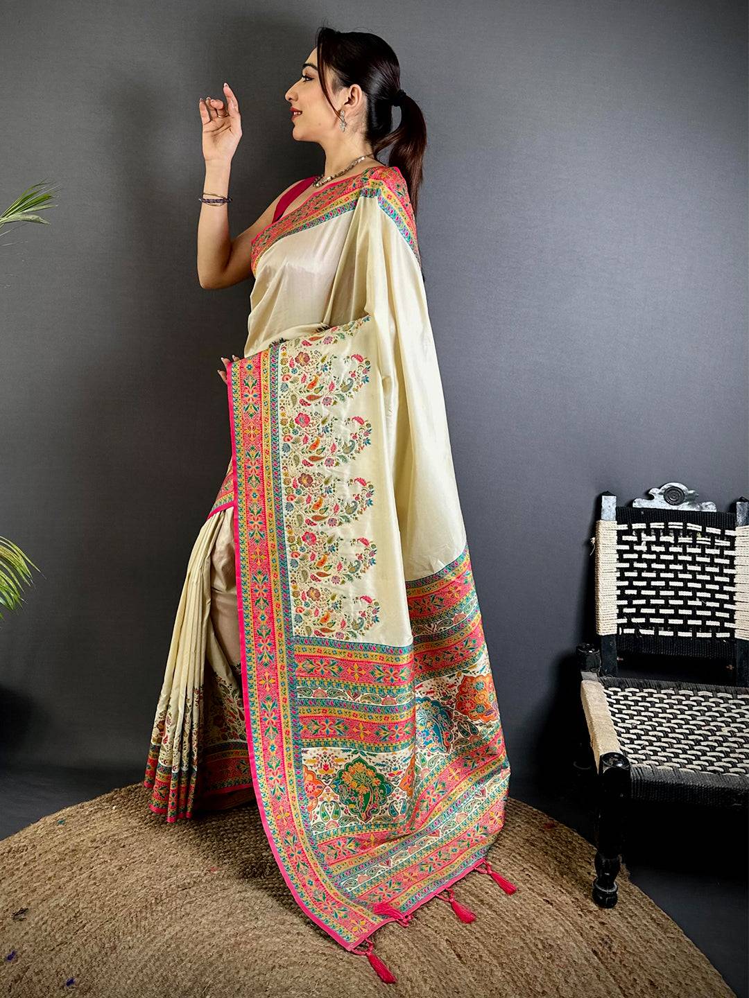 Cream Kashmiri Pashmina Semi Silk Saree