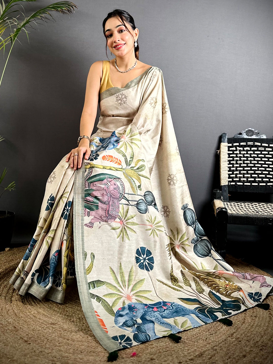 Beige Tussar Ghicha Pichwai Fusion Saree