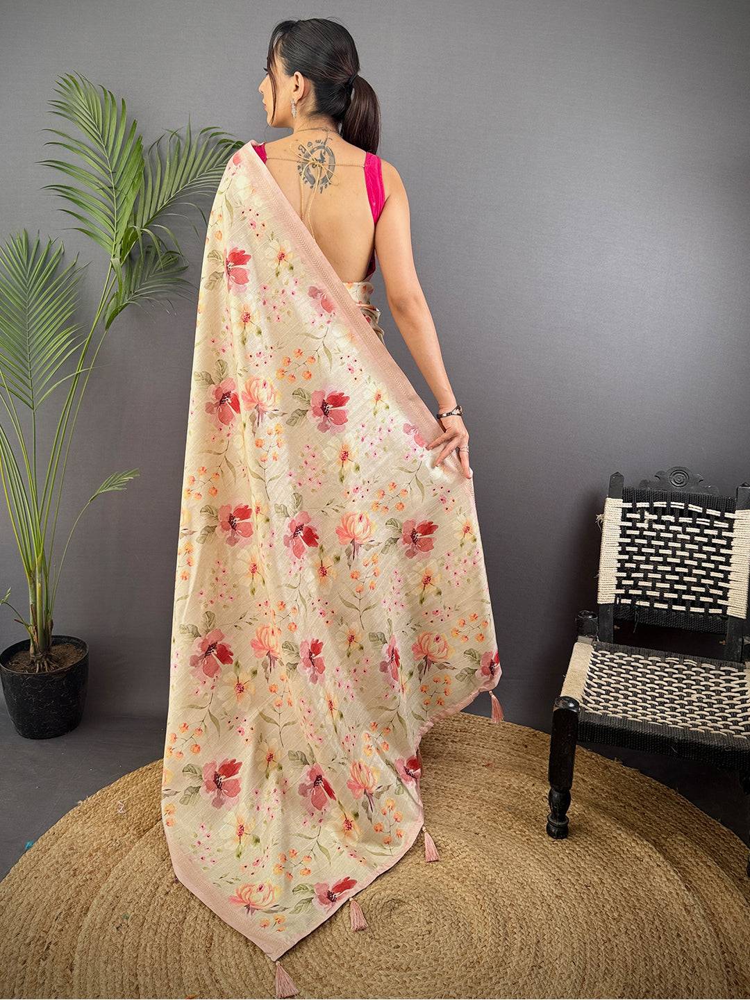 Beige Ghicha Leaf Print Saree