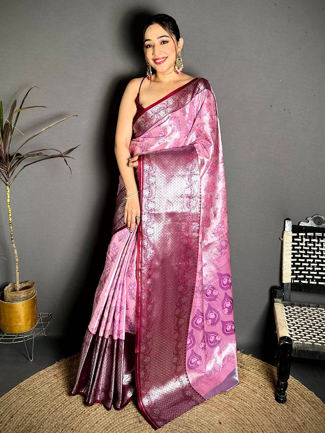 Regal Zari One Gram Tissue Kanchi Saree