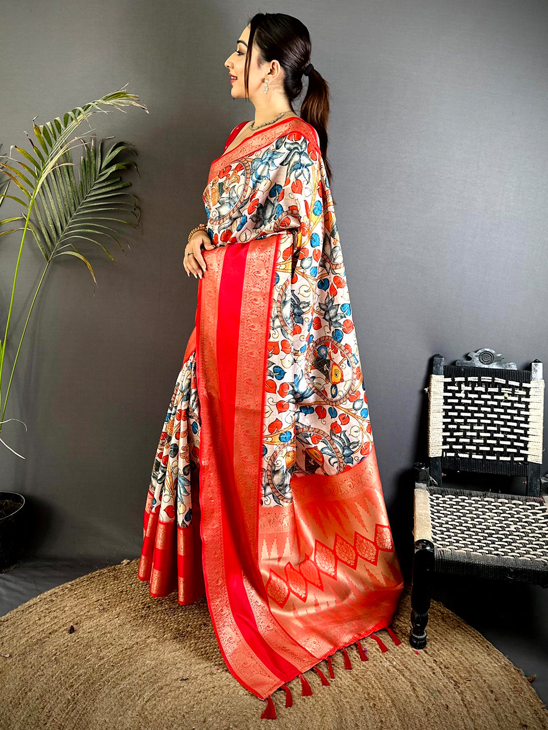 Cream Fish Kalamkari Gadwal Saree