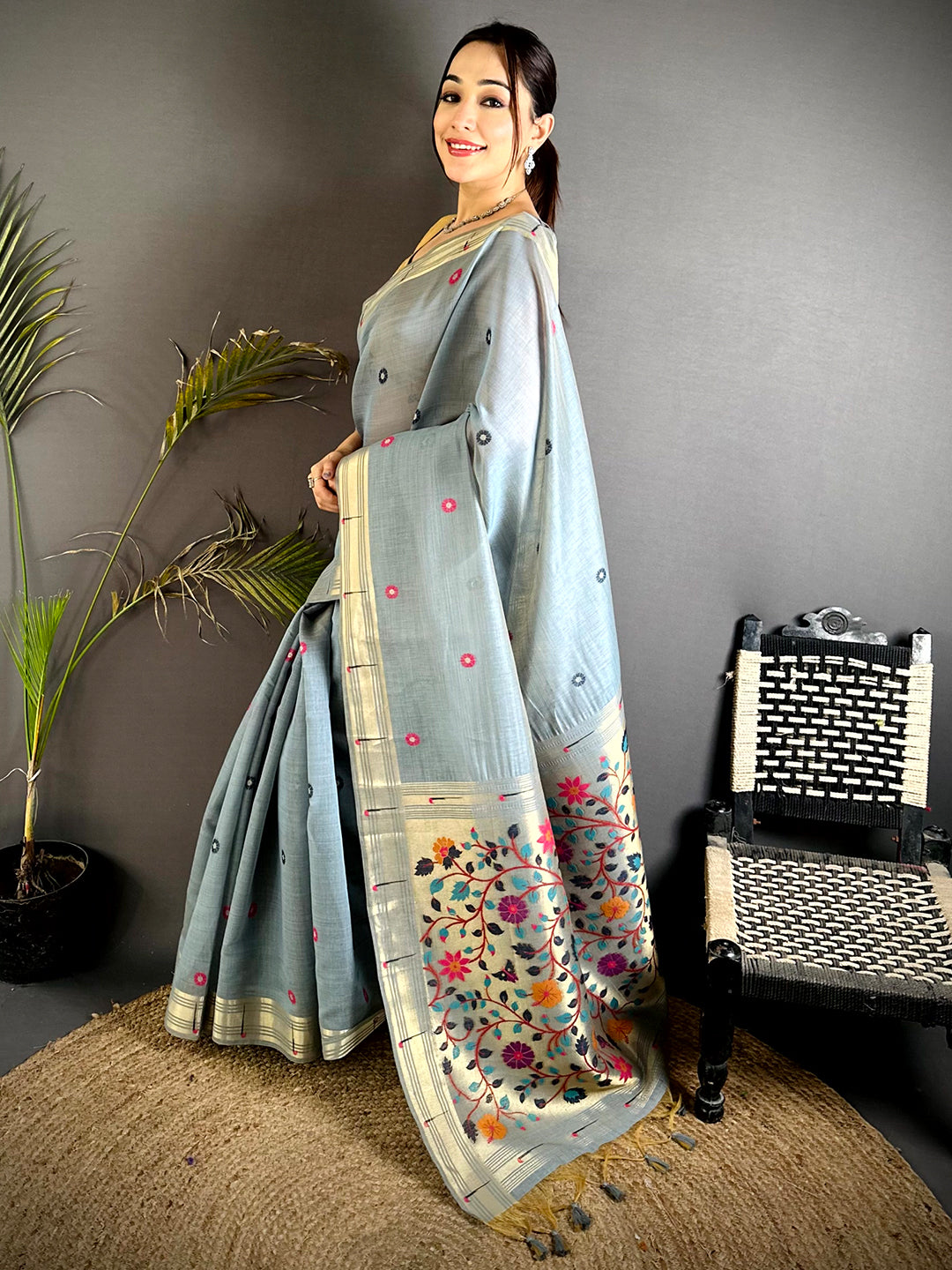 Aura Grey Minakari Butti Linen Saree