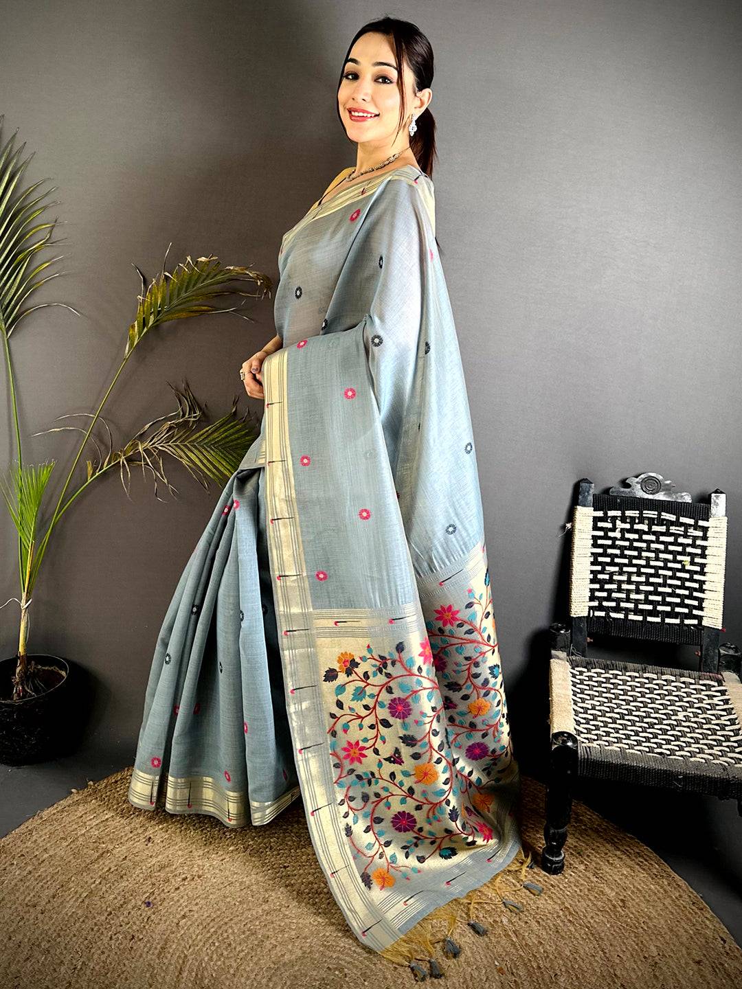 Aura Grey Minakari Butti Linen Saree