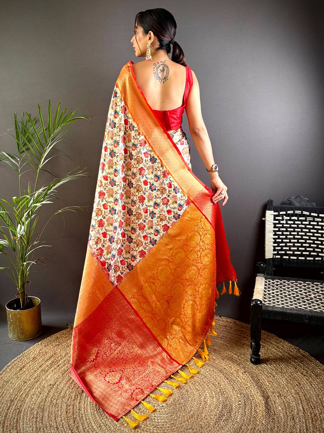 Cream Banarasi Silk Saree With Kanchi Pattu Border