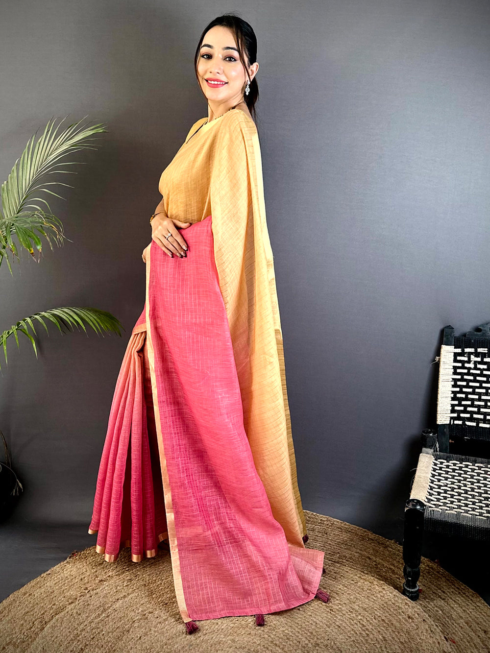 Artistic Self Chex Linen Zari Saree