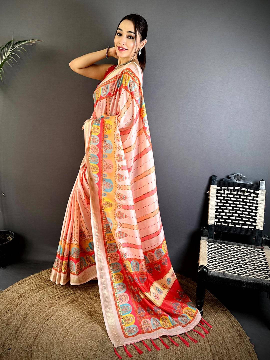 Stylish Kashmiri Print Soft Silk Saree