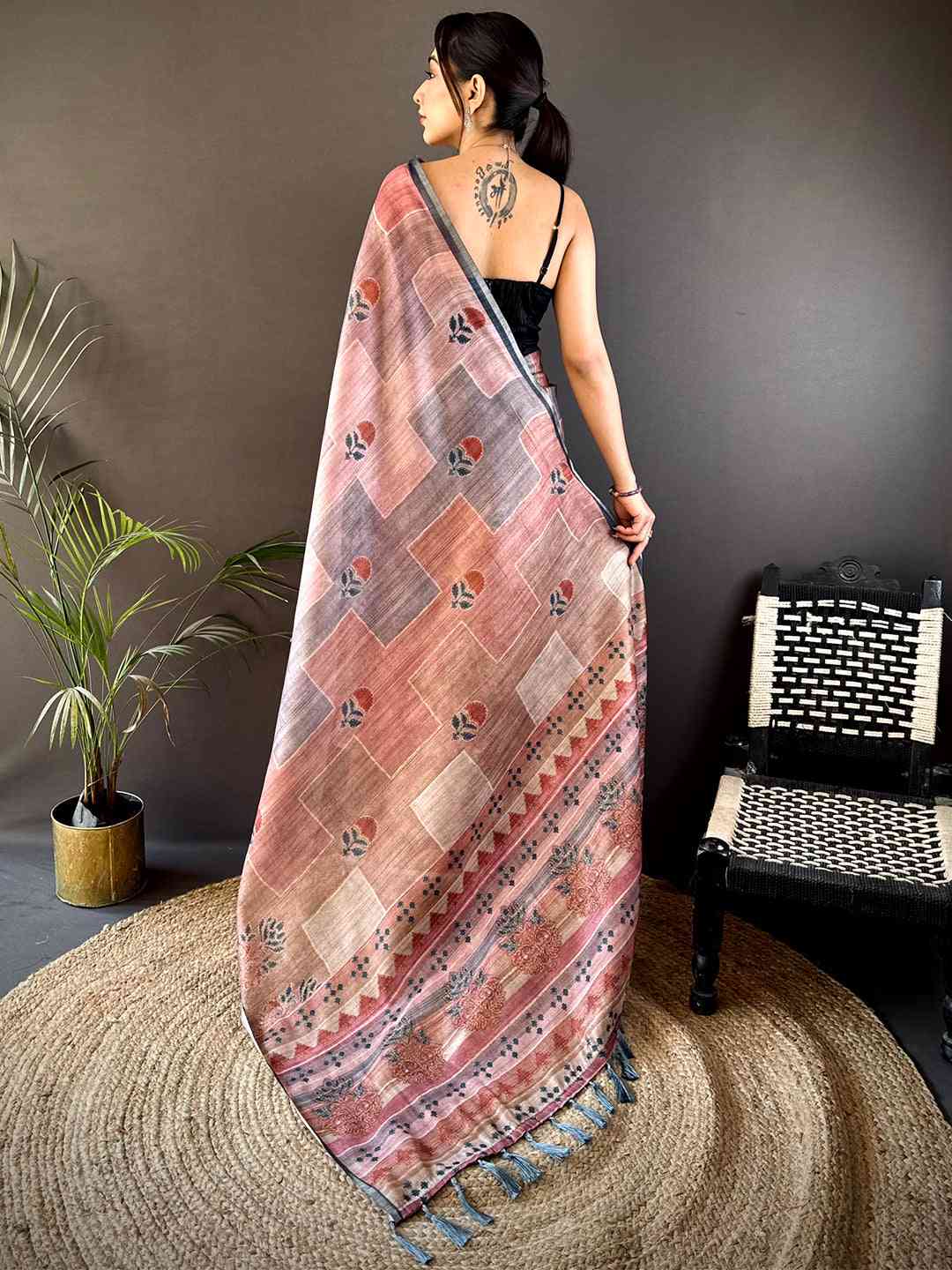 Dusty Rose Tissue Chanderi Geometric Floral Saree