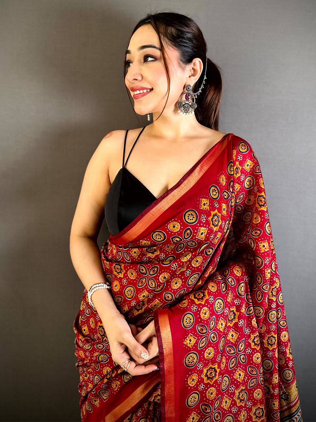 Red Mul Cotton Ajrak Vintage Print Saree