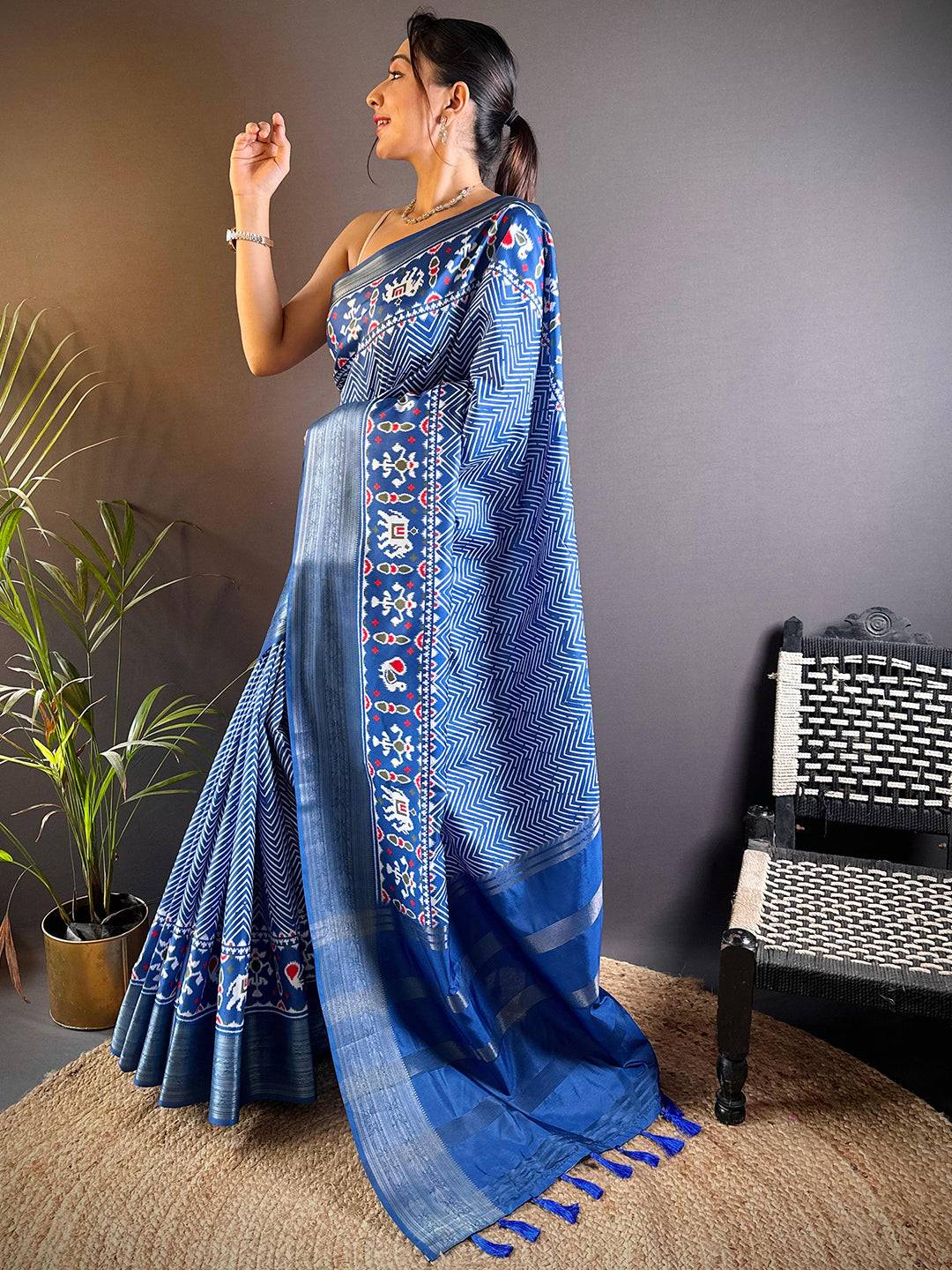 Azure Blue Zig Zag Kalamkari Kanchi Silk Saree