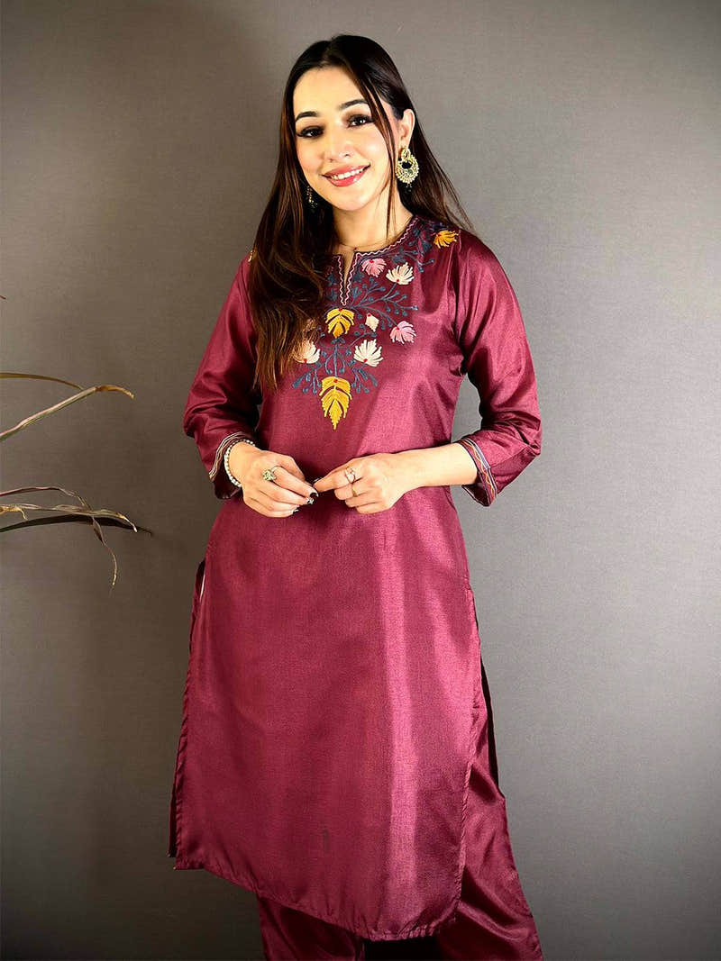 Wine Manipuri Crew Neck Kurti