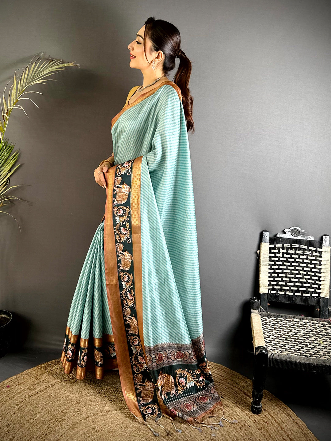 Heritage Gadwal Weave Self Zari Saree