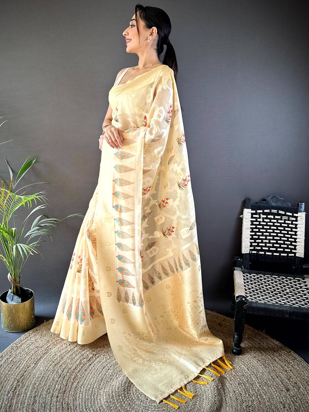 Cream Lakhani Cotton Kalamkari Print Saree
