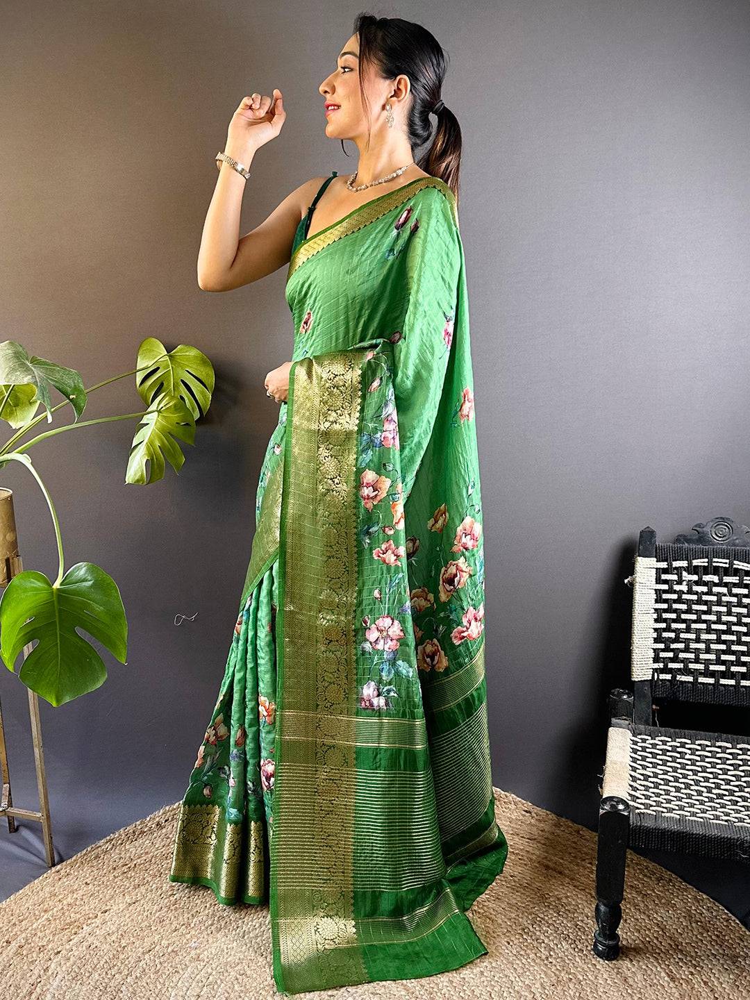 Stylish Green Floral Zari Chex Saree showcasing floral motifs