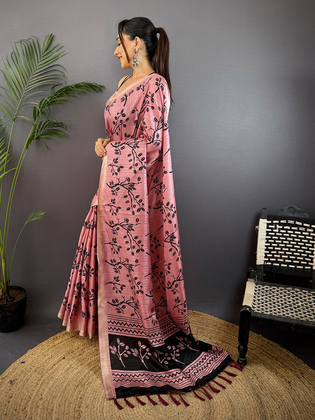 Rose Pink Ghicha Leaf Print Saree