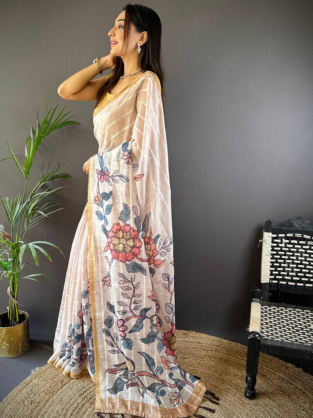 Elegant Linen Chanderi Saree with floral Kalamkari motifs