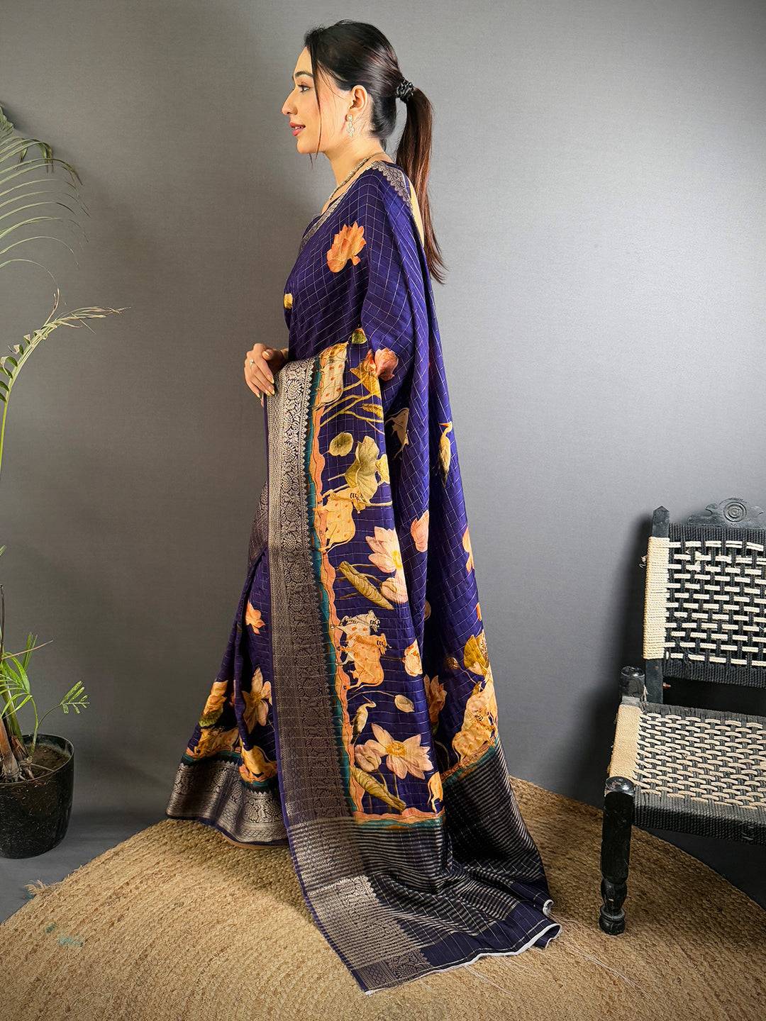 Elegant Navy Blue Viscose Kalamkari Saree