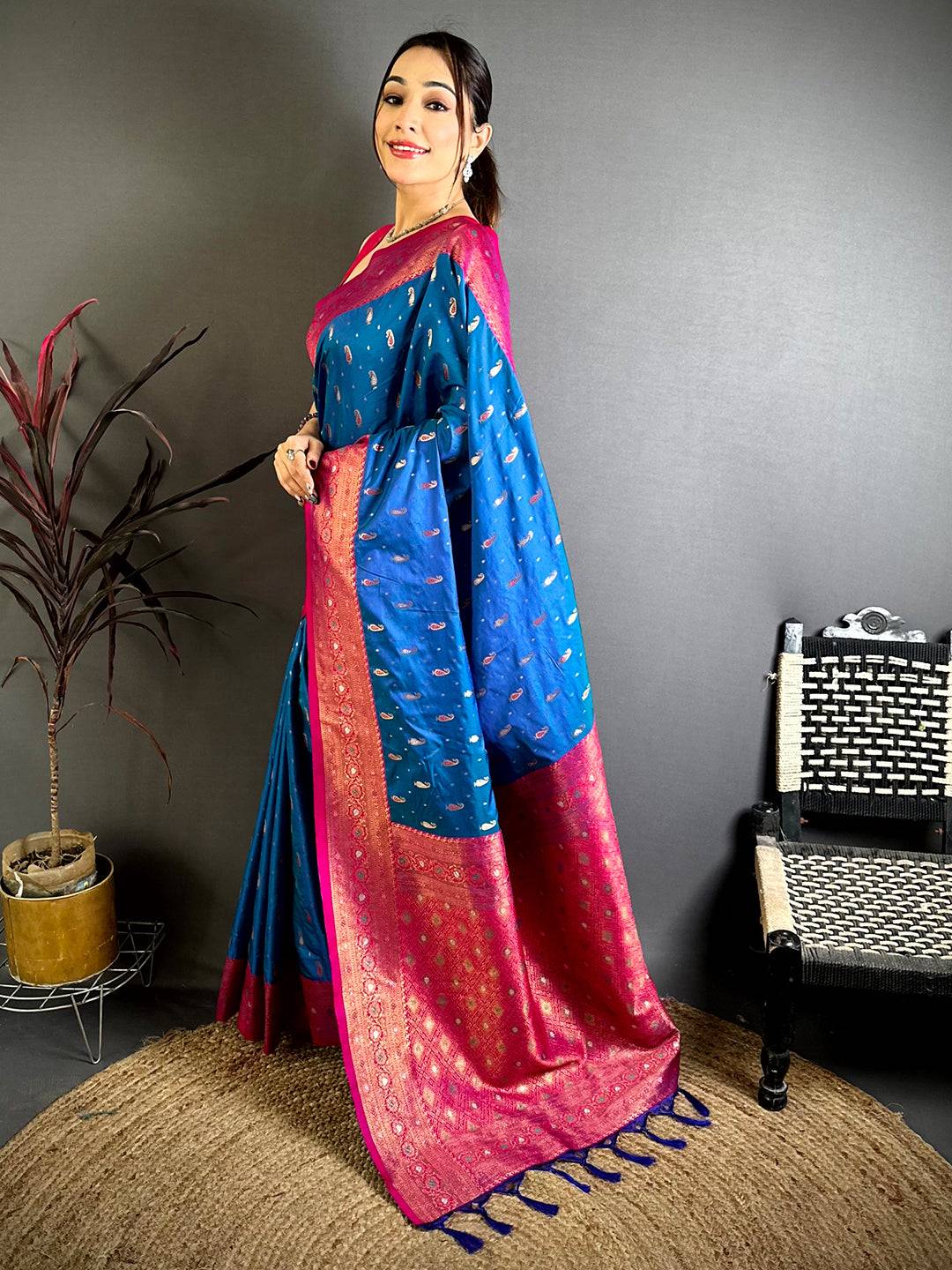 Heritage Dual Shade Kanjivaram Saree