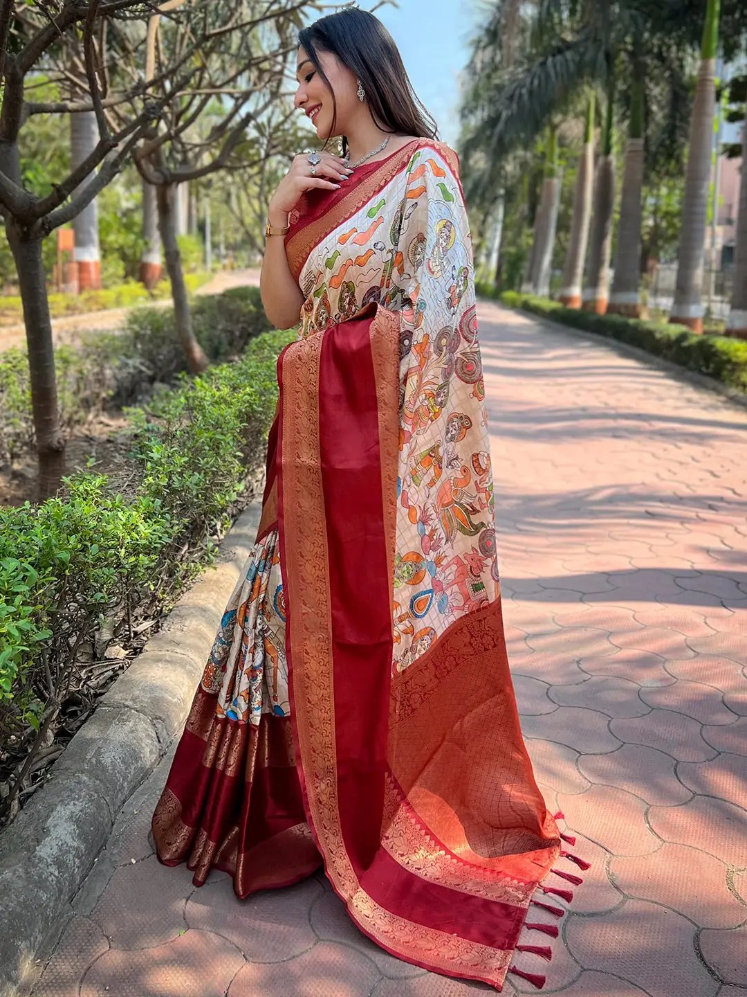 Elegant maroon Banarasi saree featuring detailed chex weaving