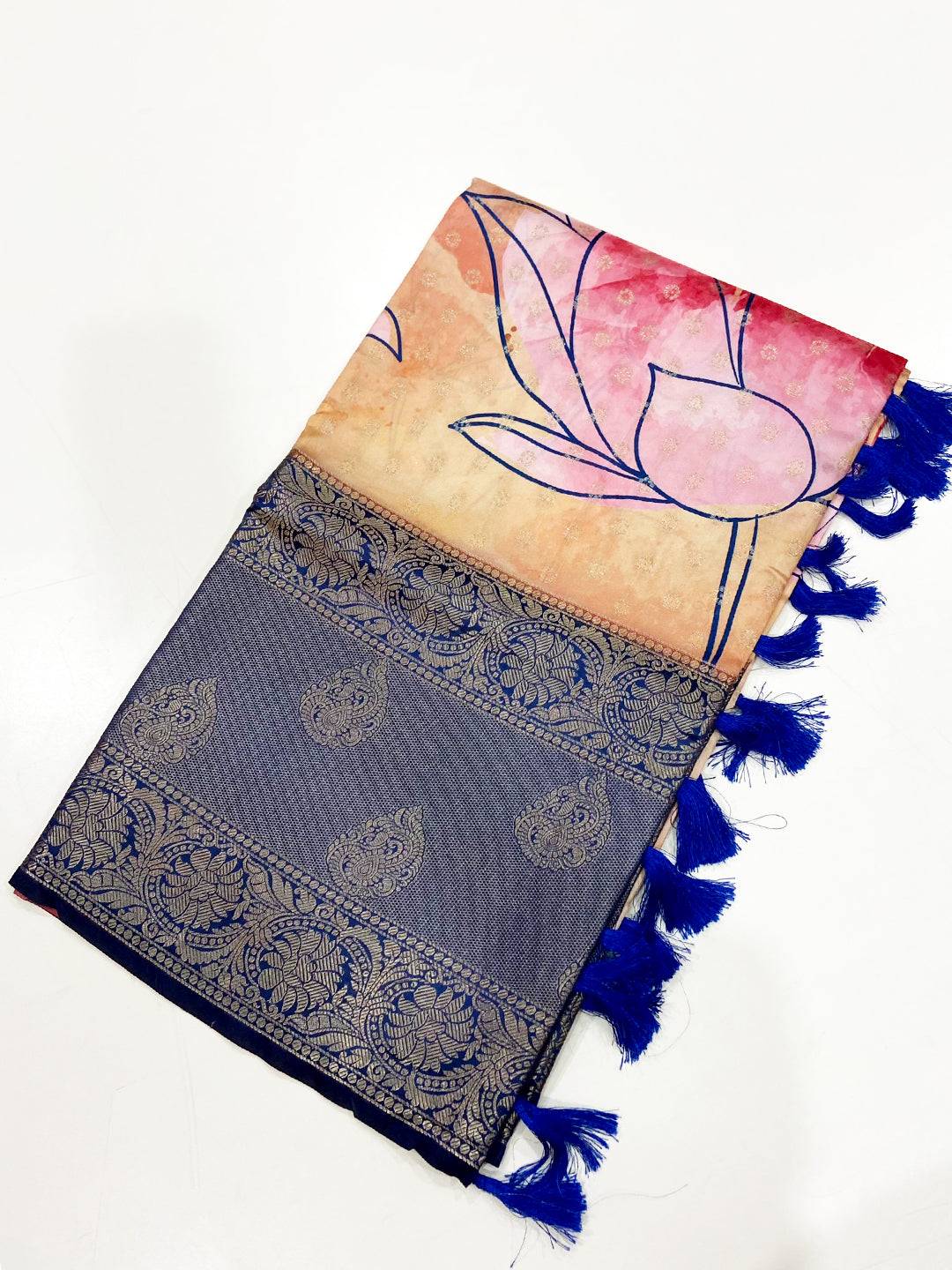 Artistic Floral Fantasy Banarasi Silk Saree