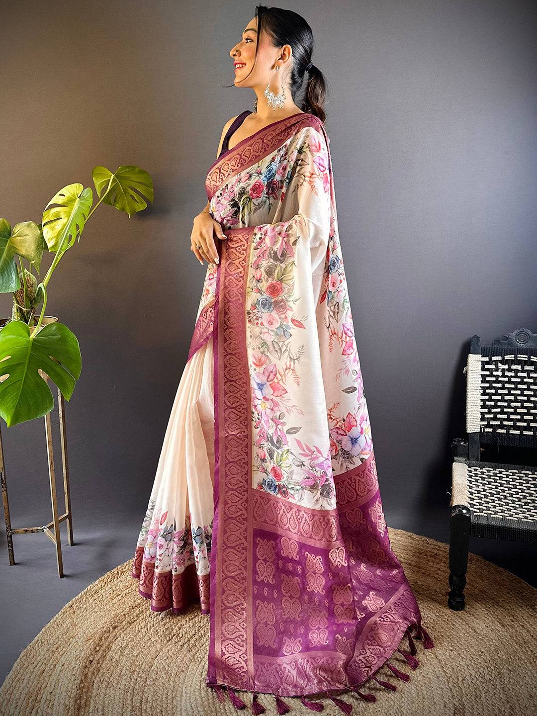 Cream Floral Cotton Rich Pallu Saree