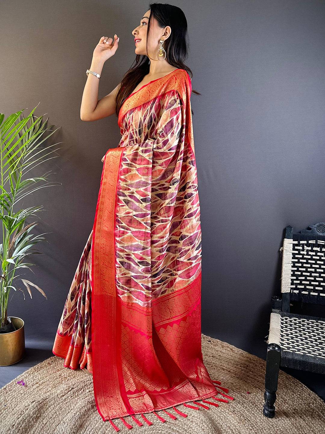 Red Kovai Rettapet Border Geometric Saree