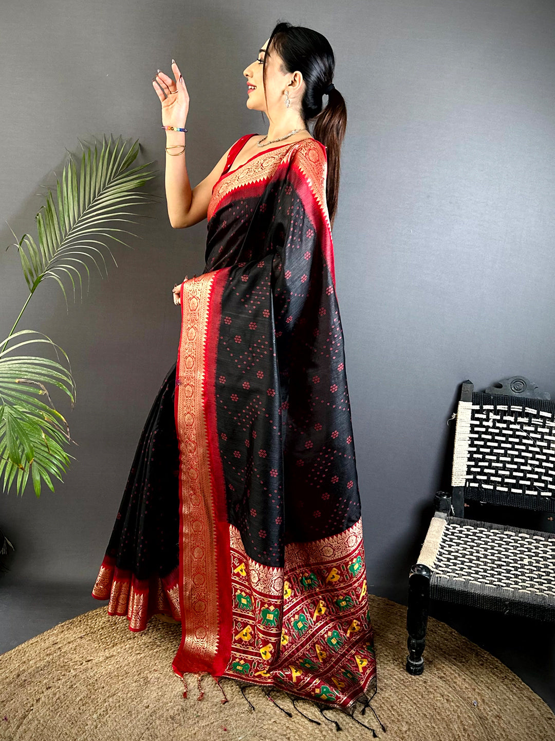 Black Bandhej Pochampally Raw Silk Saree