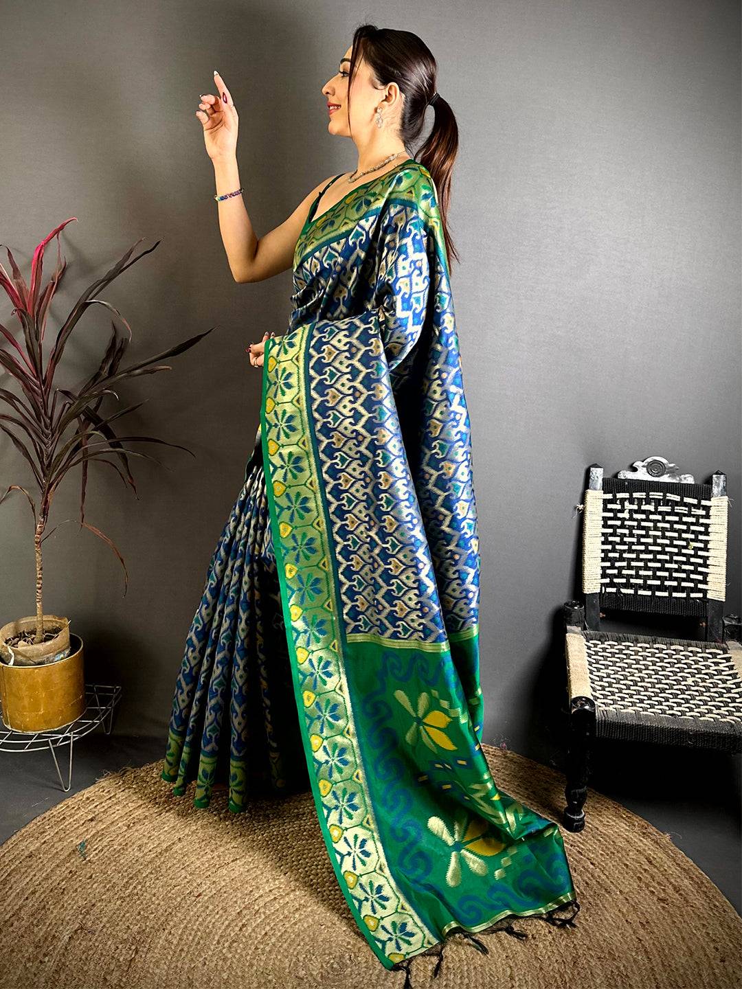 Royal Navy Ikkat Soft Silk Saree
