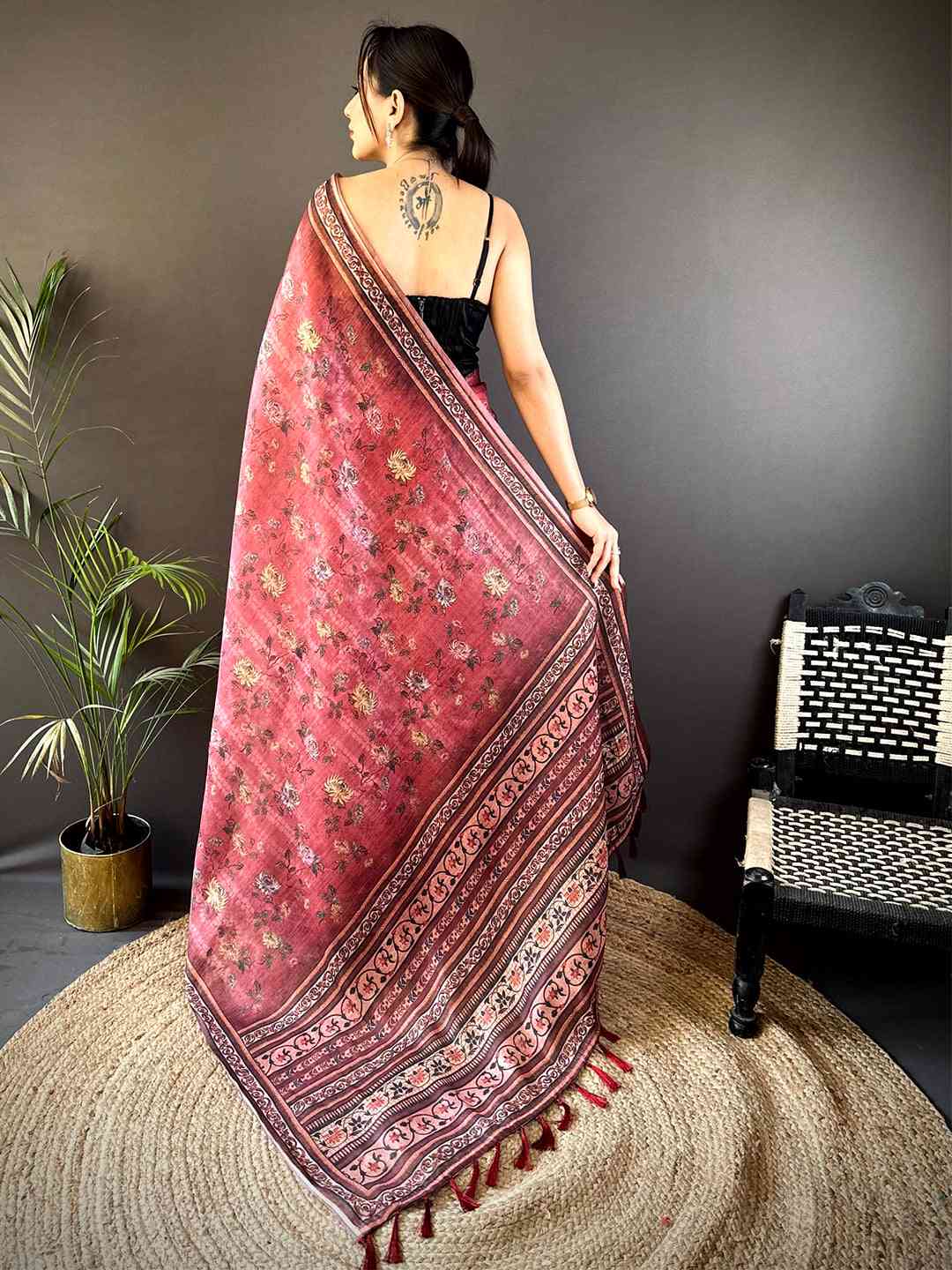 Rose Pink Gold Zari Chanderi Phulkari Saree