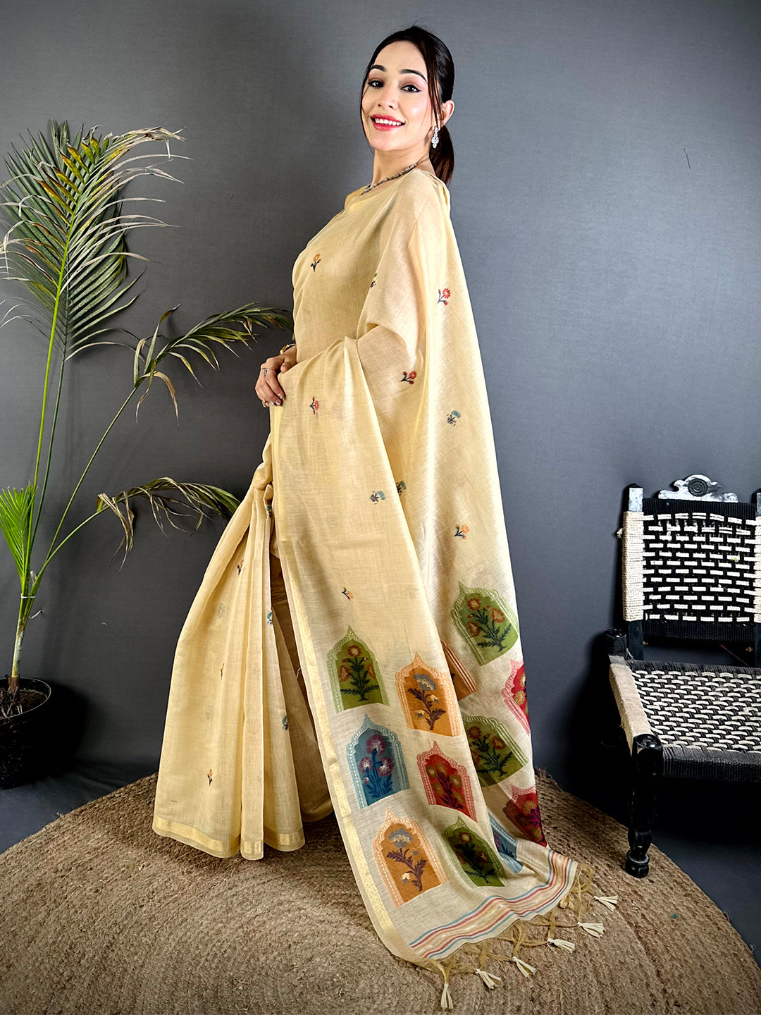 Heritage Jharokha Khadi Linen Saree