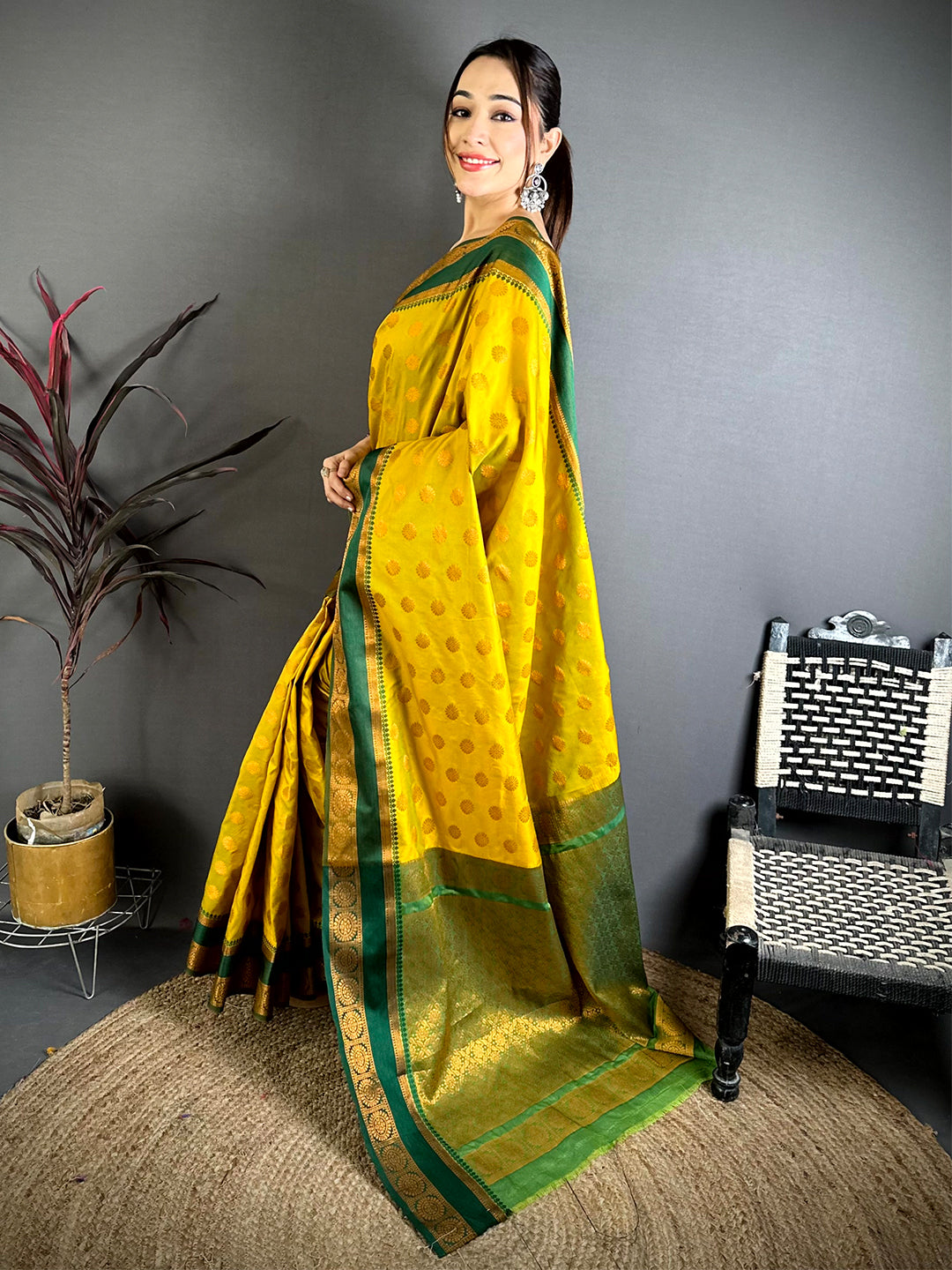 Elegant Bantex Border Banarasi Saree