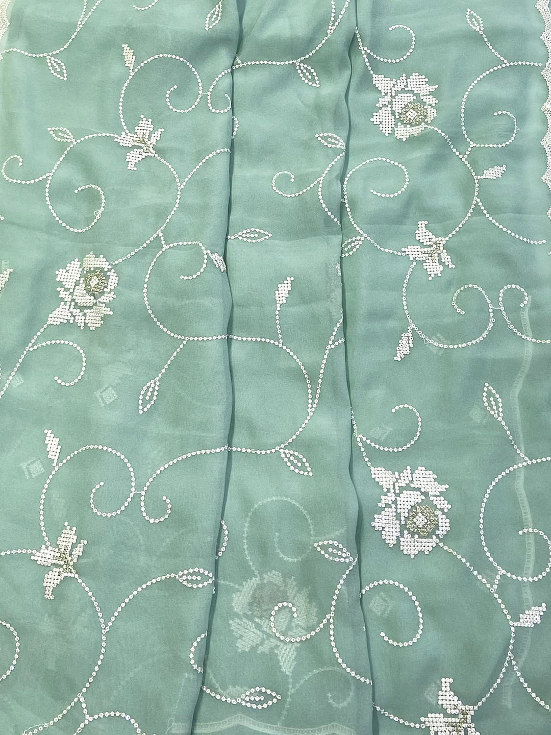 The lightweight georgette fabric