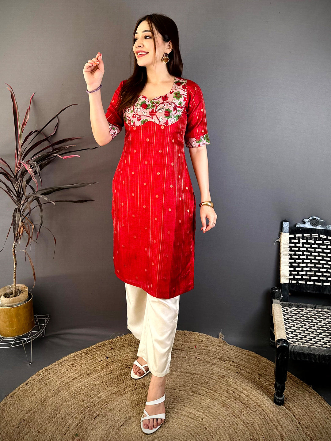 Classic Kota Doriya Paan Neck Kurti