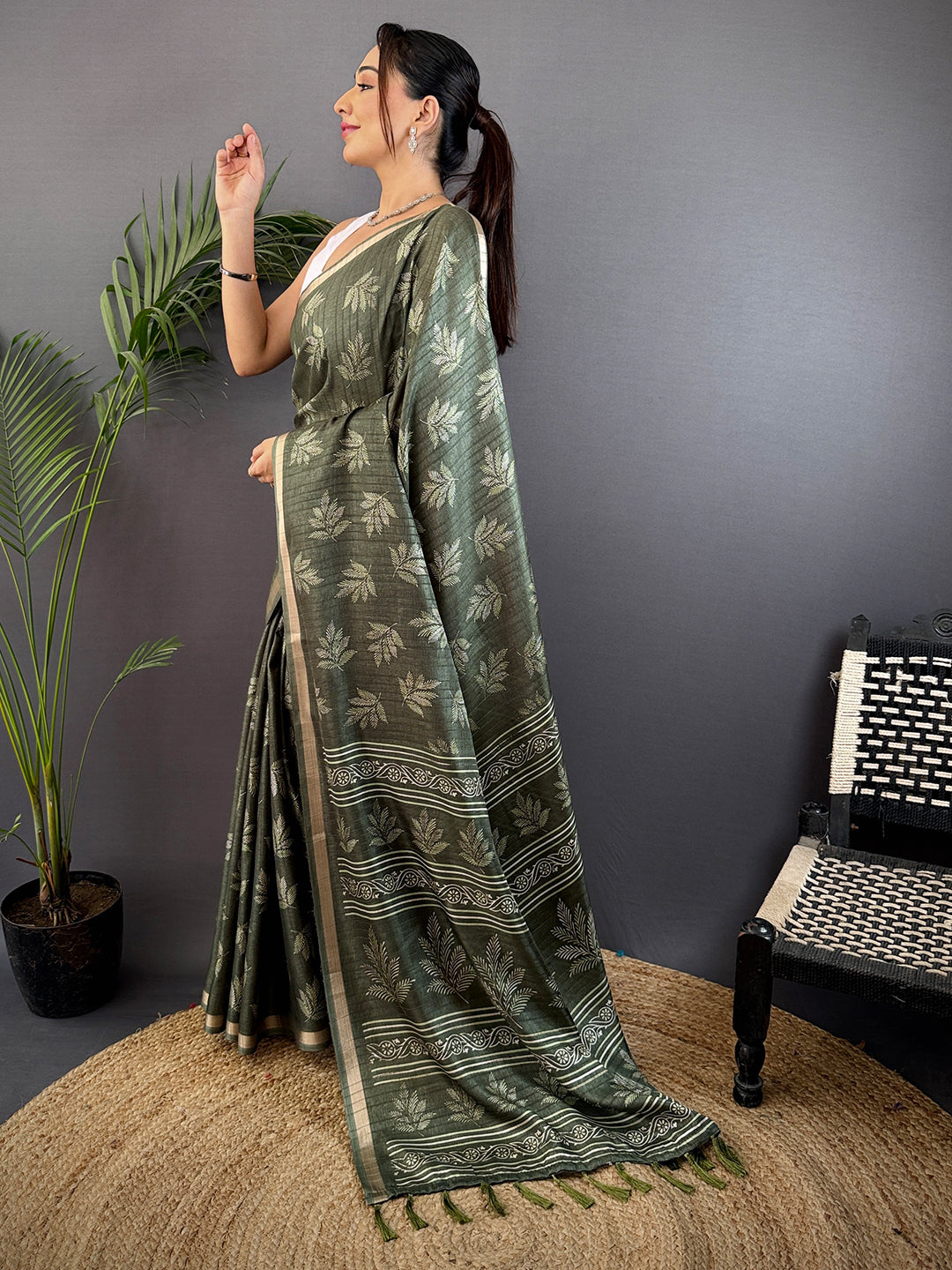 Olive Leaf Print Ghicha Handloom Saree