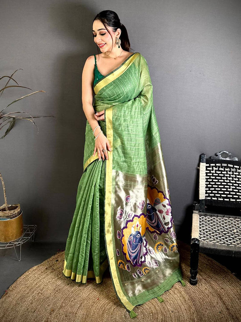 Exclusive Pichwai Jacquard Rich Pallu Saree