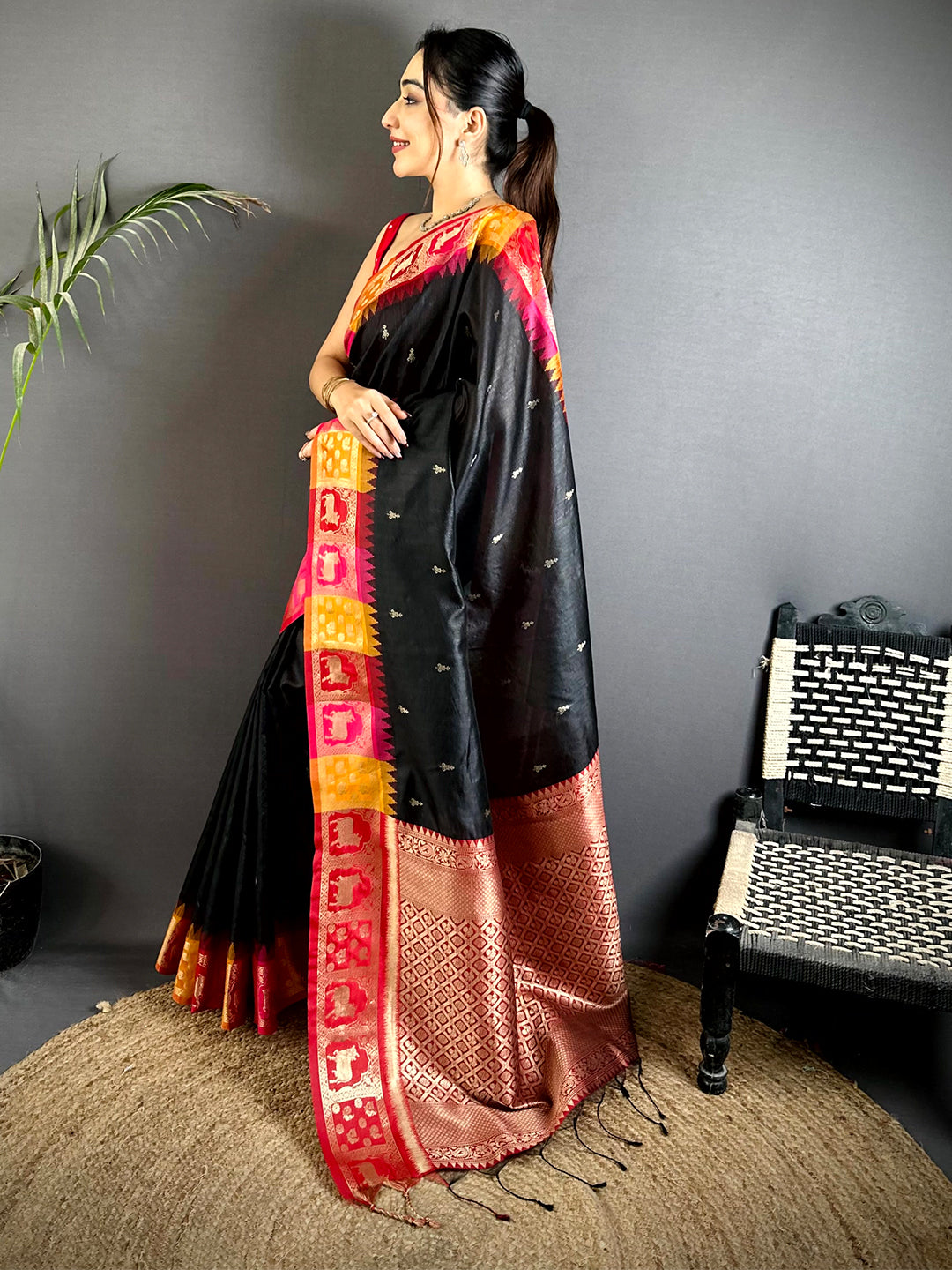 Black Minakari Kanchi Pattu Raw Silk Saree