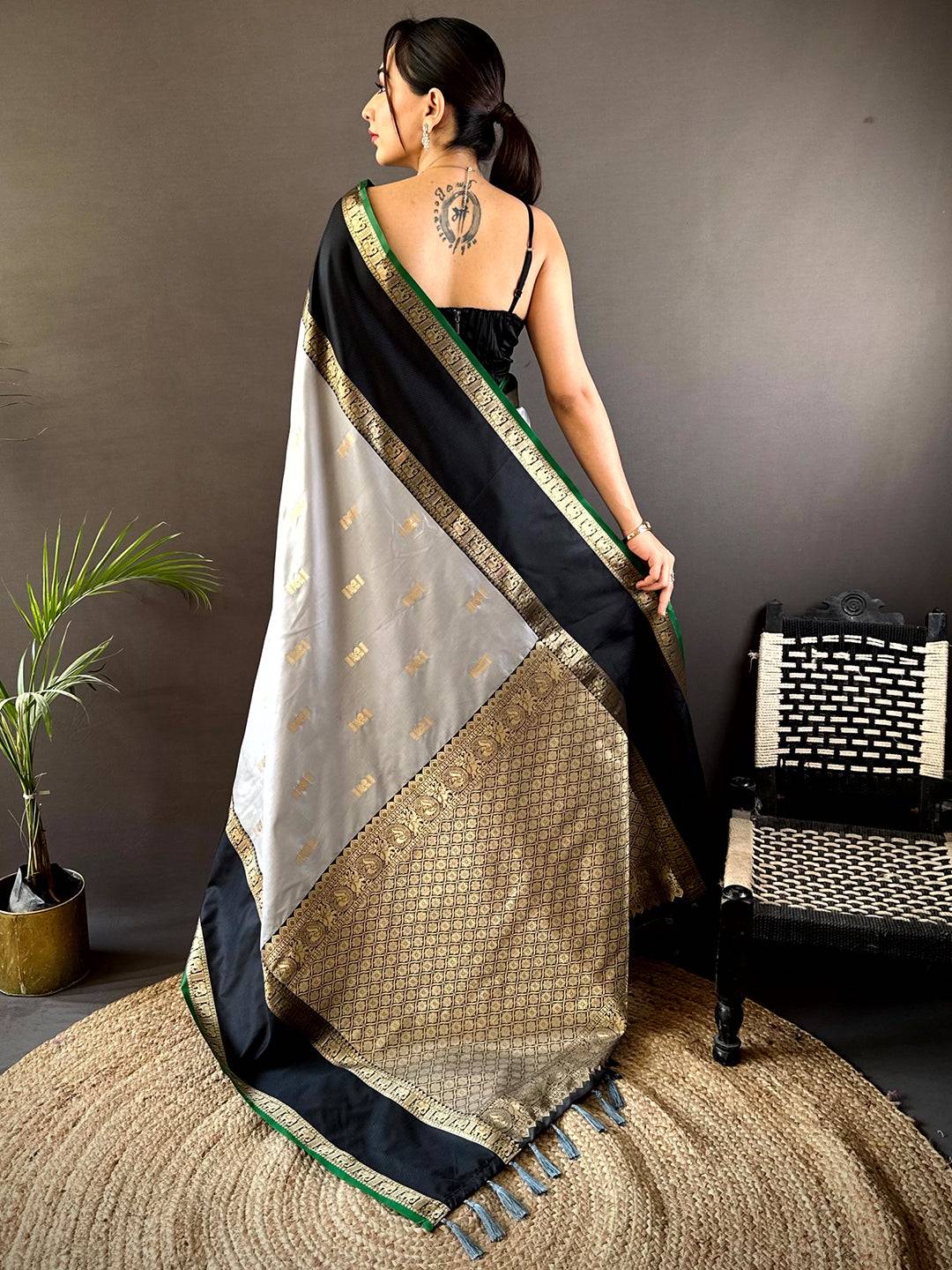 Grey Gadhwal Pure Soft Silk Saree