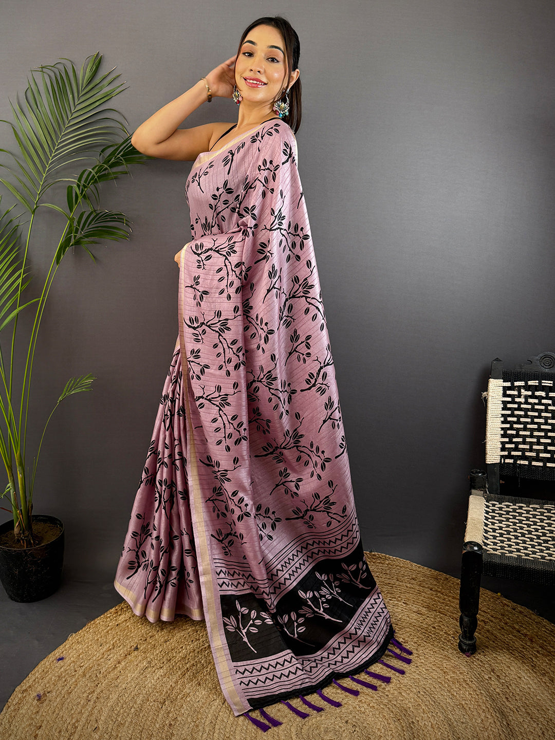 Lavender Ghicha Leaf Print Saree