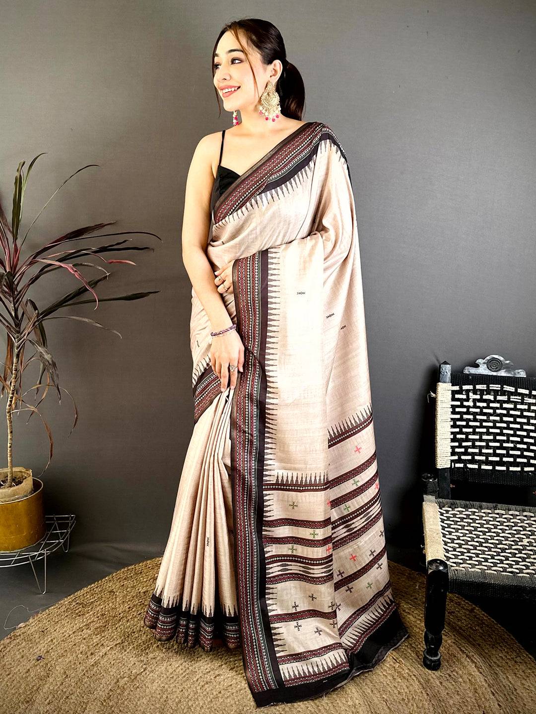Classic Tribal Border Soft Zarna Silk Saree