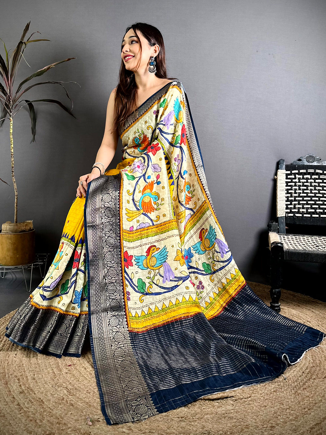 Graceful Pure Viscose Dola Check Saree