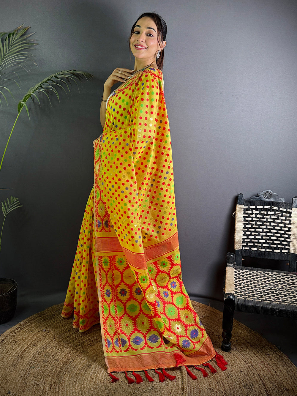 Light Yellow Dhakai Jamdani Saree